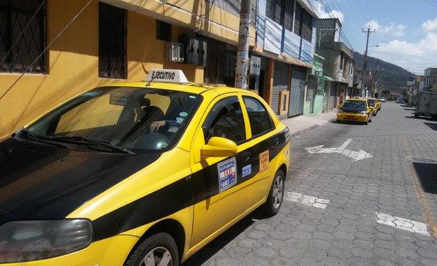 Foto de Suntaxi express SUNEX S.A