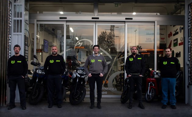 foto Officina Moto e Scooter | Gp One Milano Srls