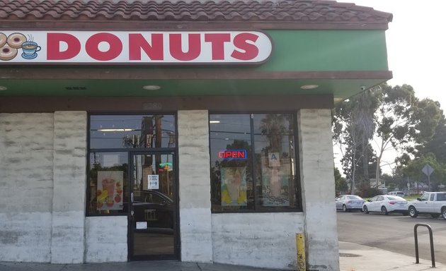 Photo of Diamond Donuts