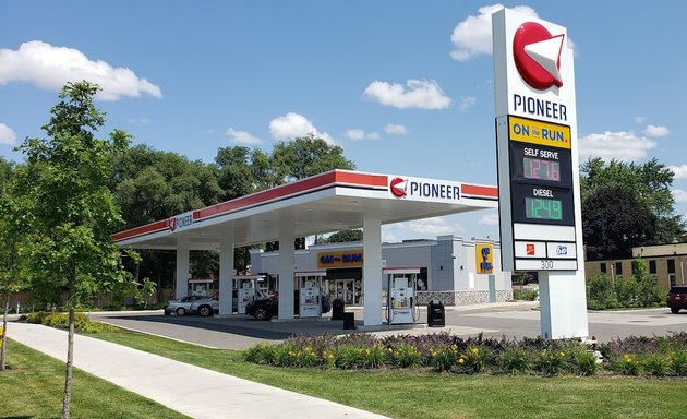 Photo of Pioneer Gas Station