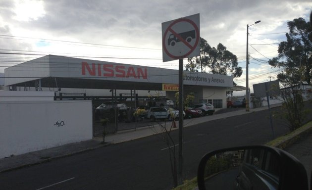 Foto de Automotores y Anexos Nissan Azucenas