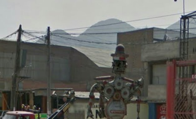 Foto de Escultura de Robot