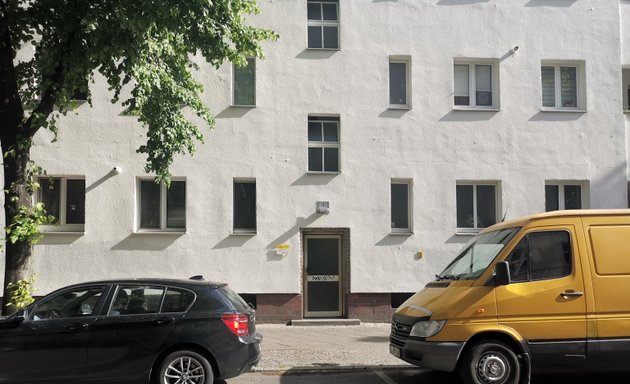 Foto von HUK-COBURG Versicherung Carola Meyer in Berlin - Neukölln