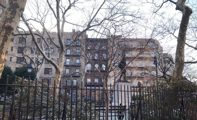 Photo of Abingdon Square