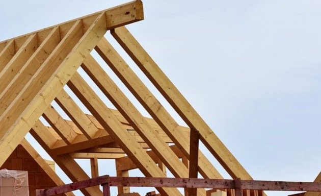 Photo of Roofer Splott