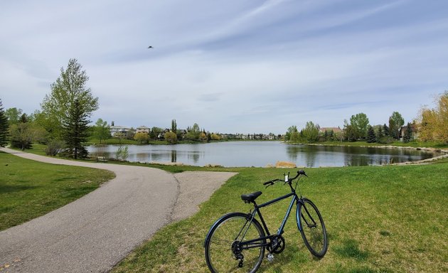 Photo of Harvest Hills Park