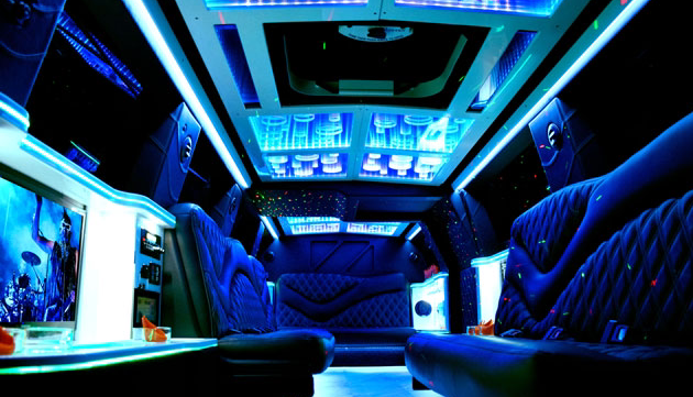Photo of Deluxe Chicago Limo