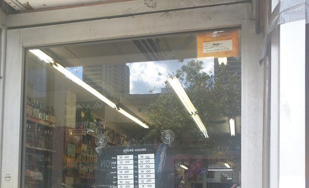 Photo of 99 Hi Liquor NY