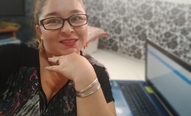 Foto de TANIA JARA PRODUCTORA ASESORA DE SEGUROS. *contrata tu seguro on line