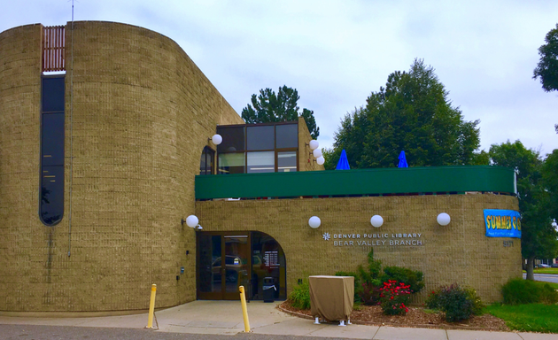 Photo of Denver Public Library: Bear Valley Branch Library