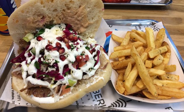 Photo de Berliner Das Original - Kebab