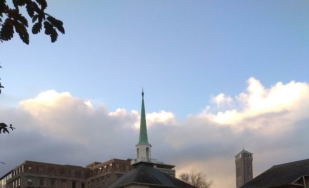 Photo of Plymouth Unitarian Church