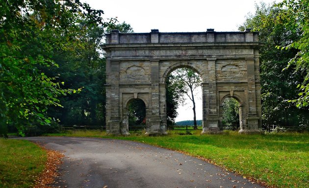 Photo of Aberford Park