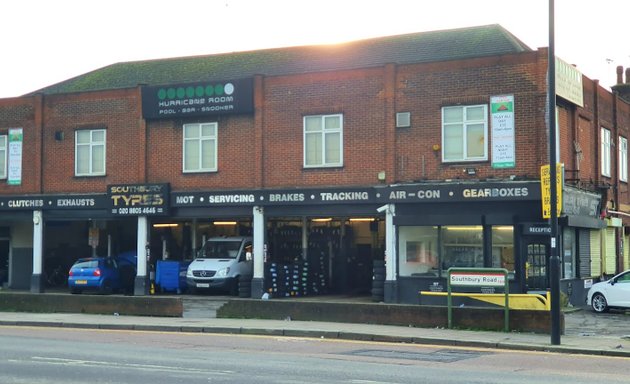 Photo of Southbury Tyres