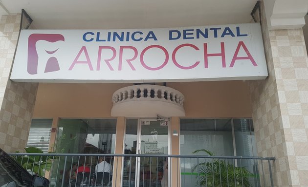 Foto de Clínca dental Arrocha bella vist