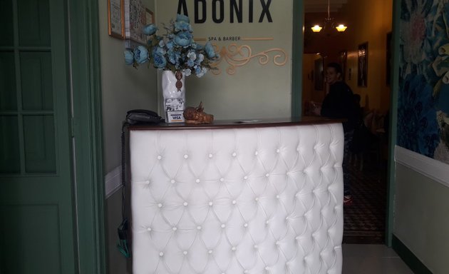 Foto de Nail Adonix Spa & Barber