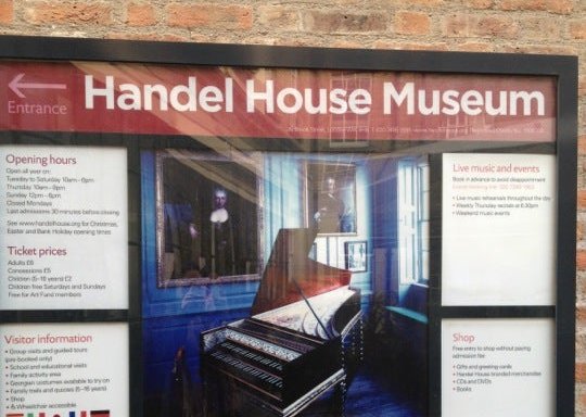 Photo of Handel & Hendrix in London