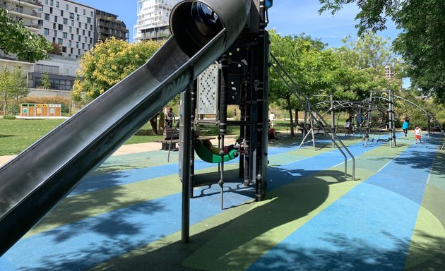 Photo de Playground