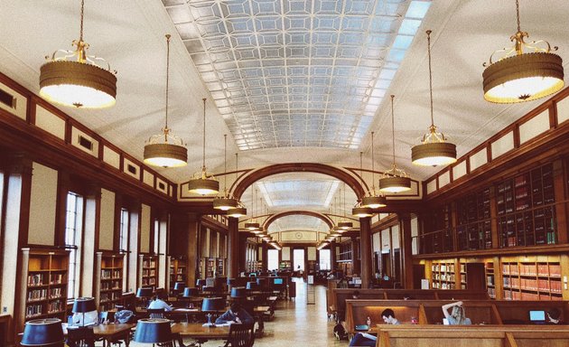 Photo of Baker Library