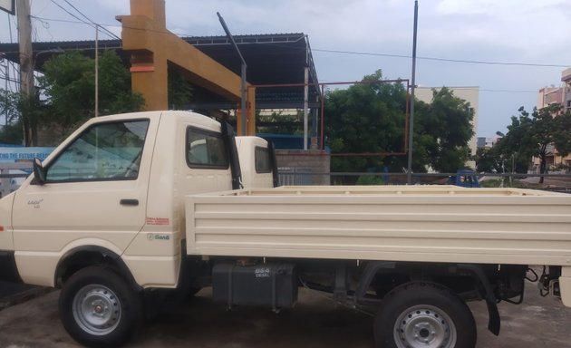 Photo of Ashok leyland bada dost vechile