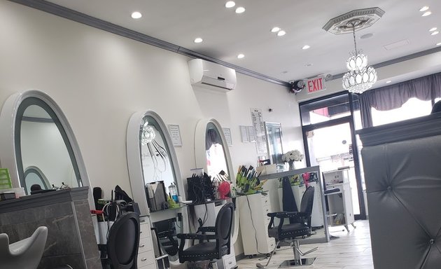 Photo of Posh Beauty Bar