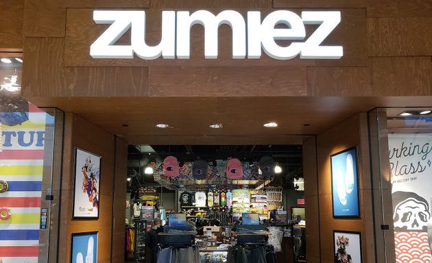 Photo of Zumiez