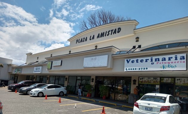 Foto de Centro Comercial Plaza La Amistad