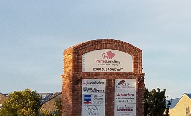 Photo of PrimeLending, a PlainsCapital Company
