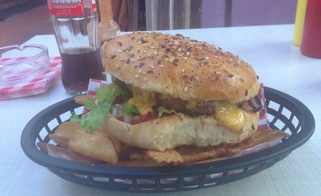 Photo de Burger'n'Co St Aubin