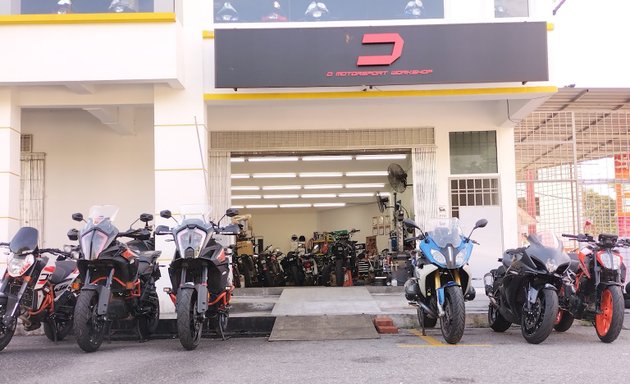 Photo of Dee Motorsports Workshop