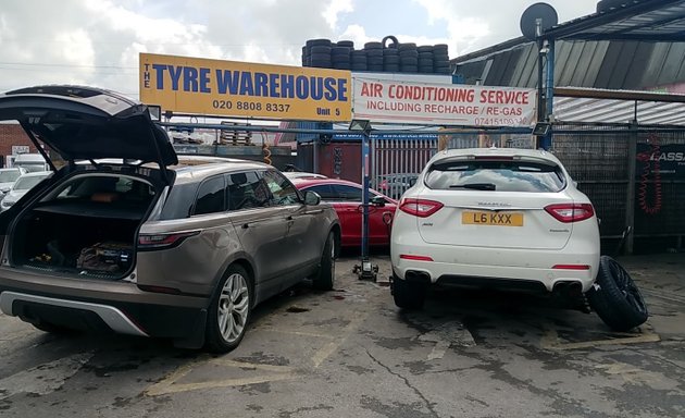 Photo of Tyre Warehouse (uk)