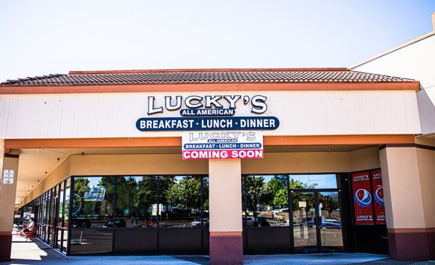Photo of Lucky's Restaurant & Bar