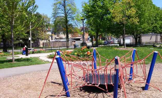 Photo of Felstead Avenue Playground