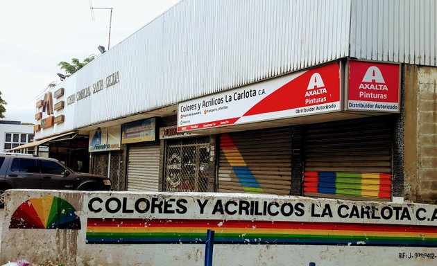 Foto de Colores y Acrílicos La Carlota