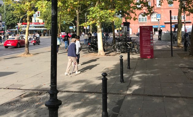 Foto von Trödelmarkt Hermann-Ehlers-Platz