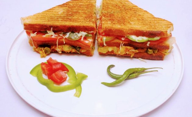 Photo of Thakur's Sandwich & Juice