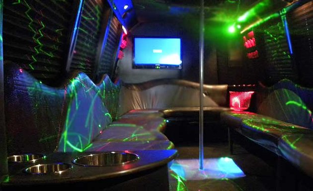 Photo of Stark Livery, Inc. Houston Airport Transportation, Limo Service, Party bus Rental.