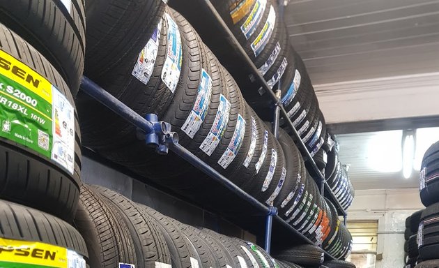 Photo of Grays Tyres & Servicing Twickenham