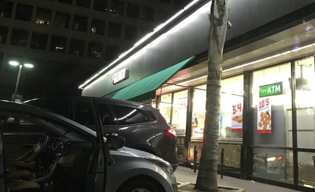 Photo of 7-Eleven