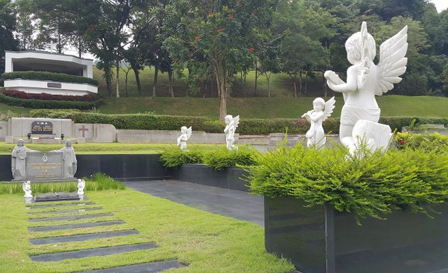 Photo of Christian Memorial Garden