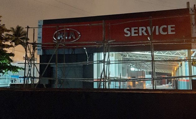 Photo of kia Serviced Center