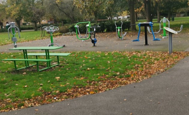 Photo of Cottons Park Outdoor Gym