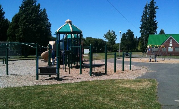 Photo of Highland Park Playground & Spraypark