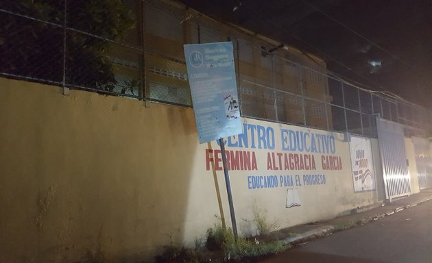 Foto de Centro Educativo Fermina Altagracia García