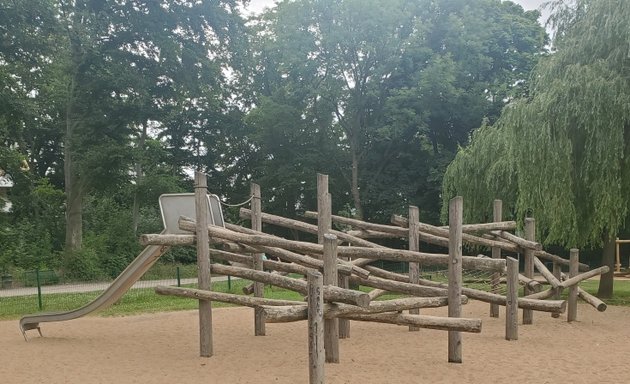 Foto von Spielplatz Fritz-Encke-Volkspark
