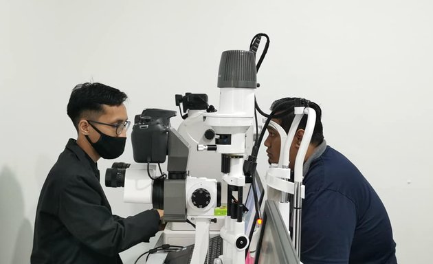 Photo of Optom Eyecare Bangi