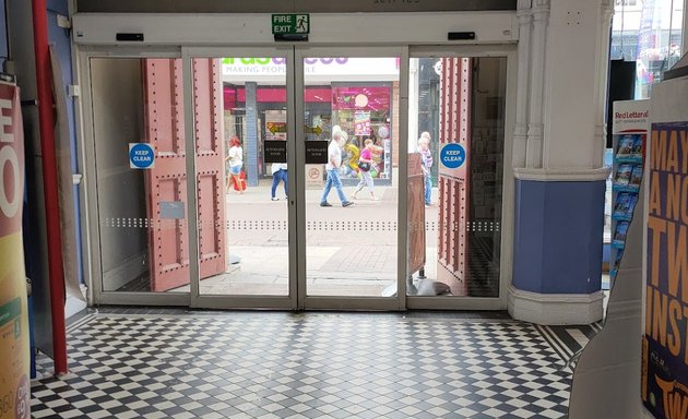 Photo of Ipswich Post Office