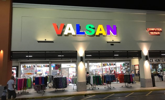 Photo of Valsan at 37th