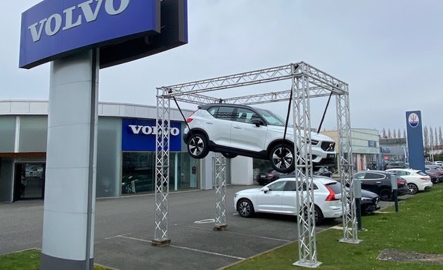 Photo de FIRST AUTOMOBILES - Volvo Dealer
