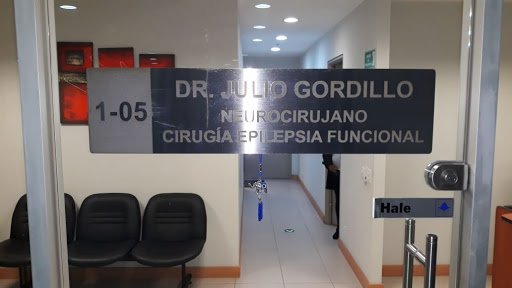 Foto de Dr. Julio Gordillo Espinosa